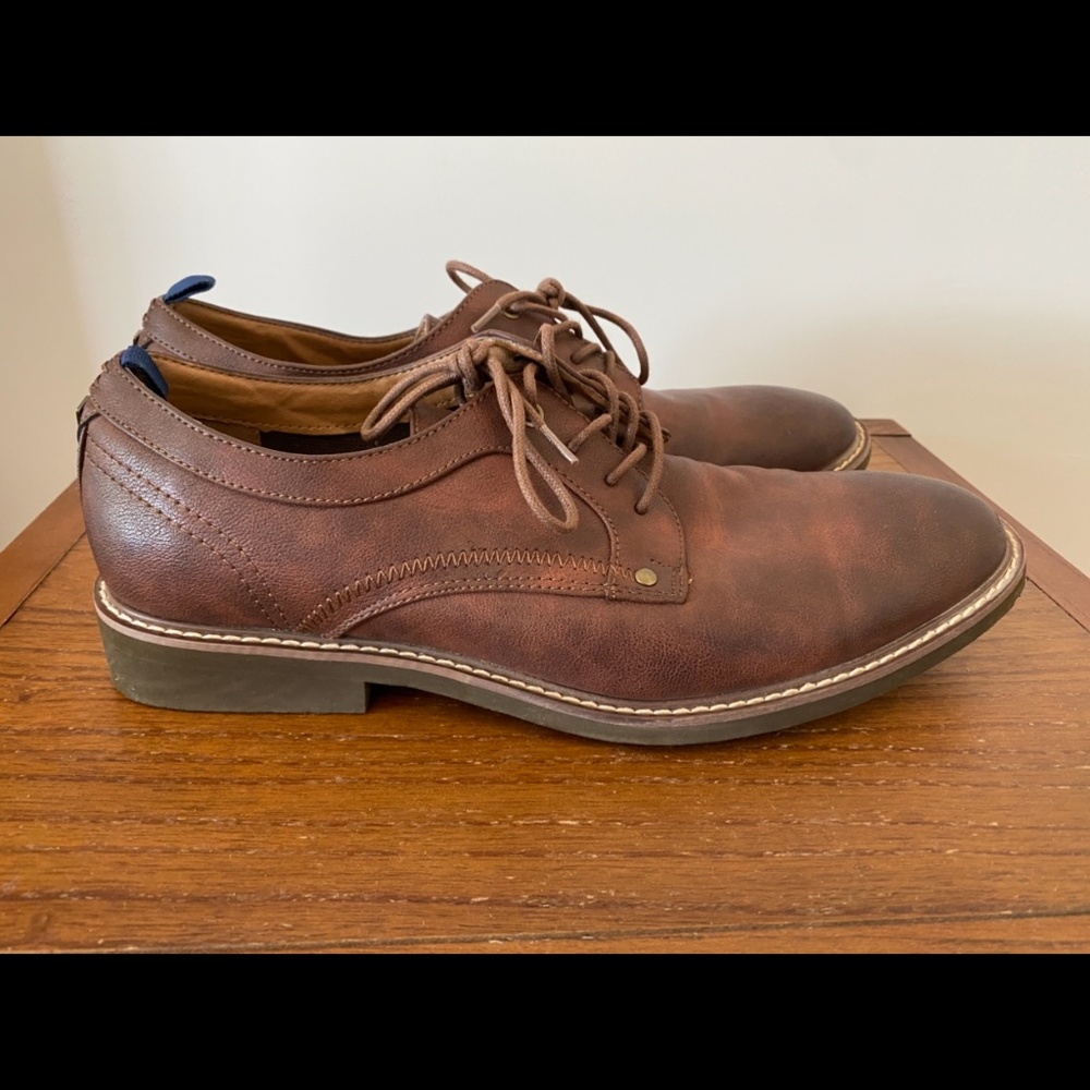 Guess Men's Dress Shoes Size 10.5